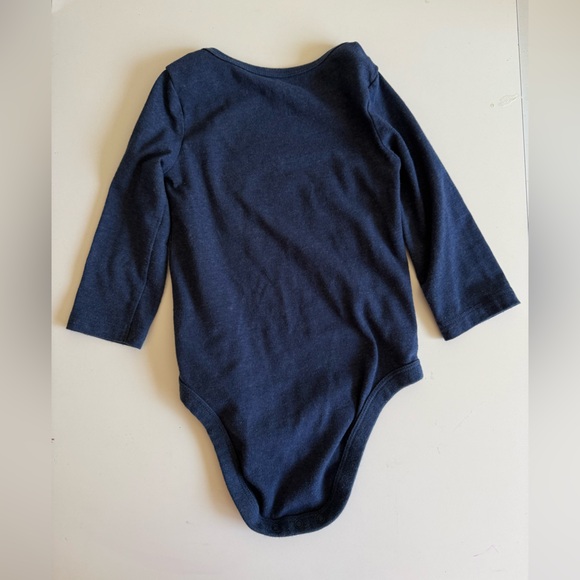 Hello auntie 12m navy long sleeve onsie - Picture 2 of 2